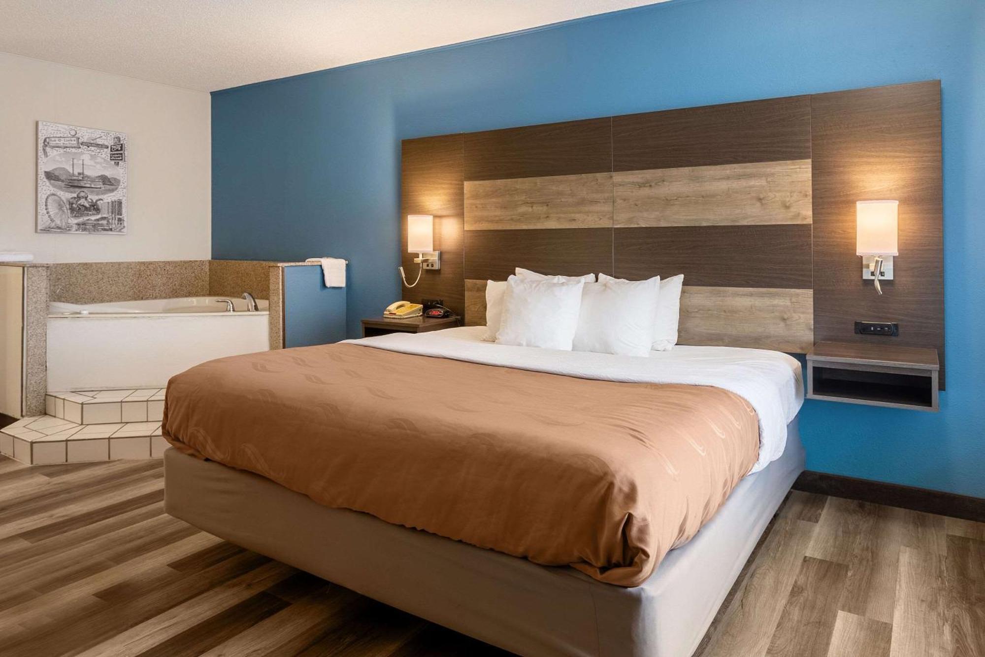 Quality Inn Branson On The Strip Exteriör bild